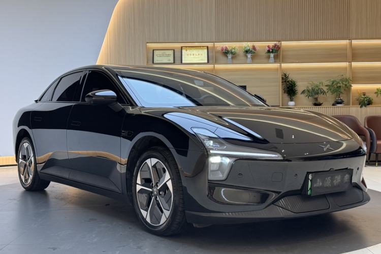 Used XPeng MONA M03 2024 620 with Ultra-Long Range
