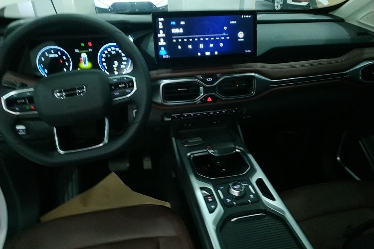 Used Geely Auto Haoyue 2022 1.8TD DCT Luxury 7-Seater
