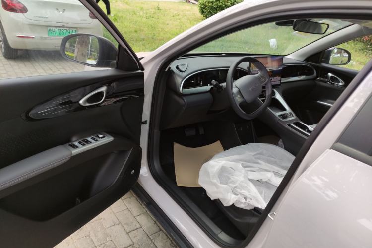 Used Geely Galaxy Geome 2026 Model 310km Dream Edition Driver Seat