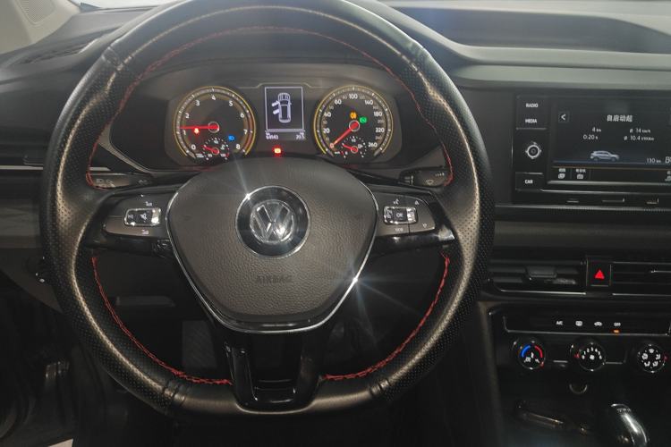 Used Volkswagen Tharu 2020 280TSI Two-Wheel Drive Trend Edition China VI Standard Steering Wheel