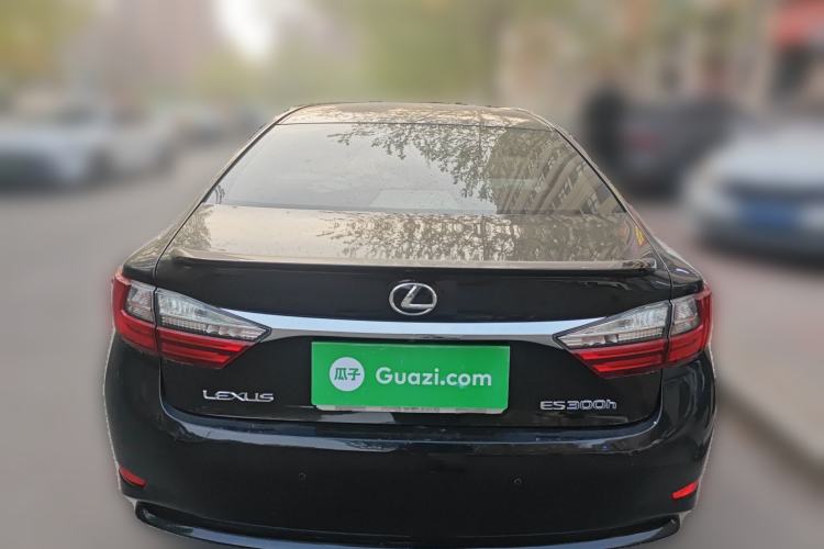 Used Lexus ES 2015 200 Elite Edition Rear