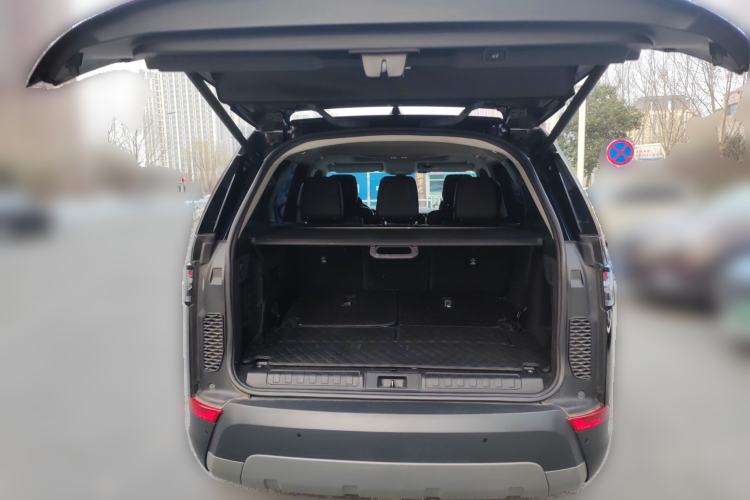 Used Land Rover Discovery 2020 3.0 SC V6 SE
