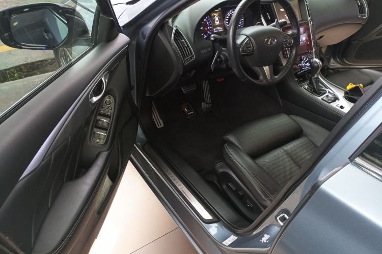 Used Infiniti Q50 2014 3.7L Luxury Sport Edition Driver Seat