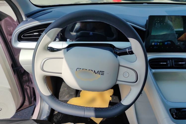 Used Geely Galaxy Geome 2026 Model 310km Youth Edition Steering Wheel