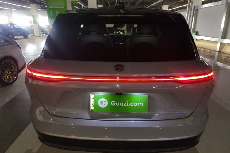 Used Nio ES8 2023 75 kWh Executive Edition
