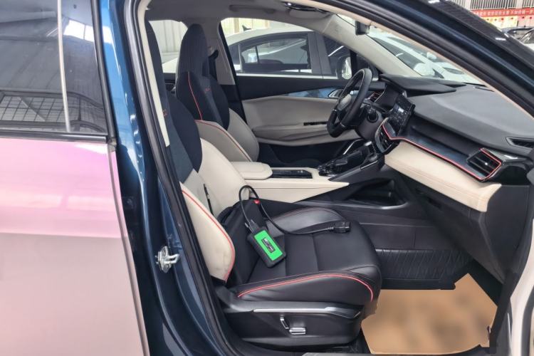 Used Lynk & Co 06 2020 1.5T YAO Halo Right Front Seat