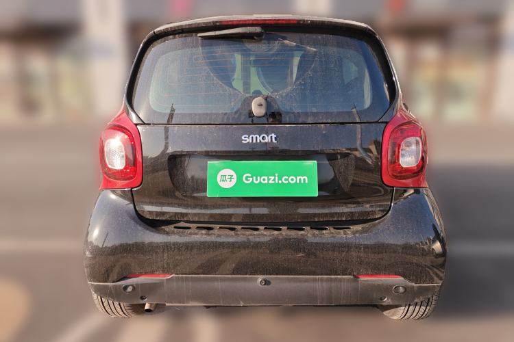 Used smart fortwo 2016 0.9T 66kW Hardtop Pioneer Edition
