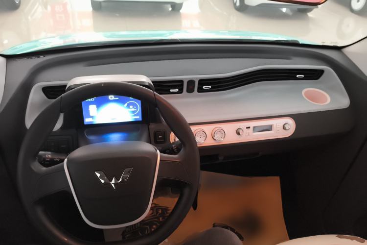 Used Wuling Hongguang MINIEV 2021 Macaron Premium Model – Lithium Iron Phosphate