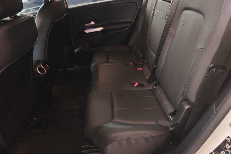 Used Mercedes-Benz GLB 2022 Updated GLB 200 Fashion Edition Left Rear Seat