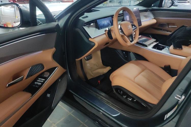 Used BYD Han L 2025 DM-p Four-Wheel-Drive LiDAR Flagship Model
