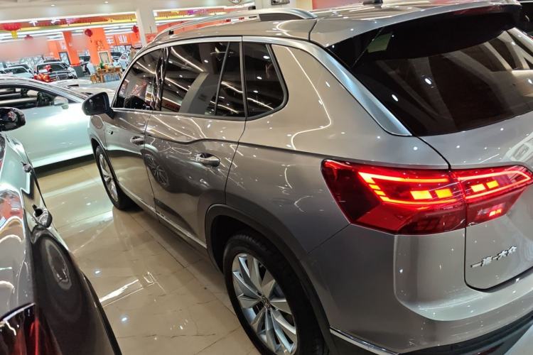 Used Volkswagen Tayron 2020 330TSI Two-Wheel Drive Luxury Connected Pro Edition