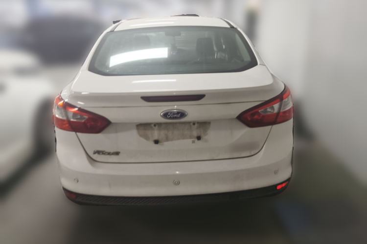 Used Ford Focus 2012 Sedan 1.6L Automatic Fashion Edition