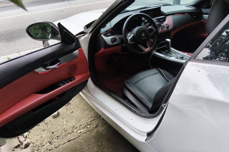 Used BMW Z4 2011 sDrive23i Flame Limited Edition
