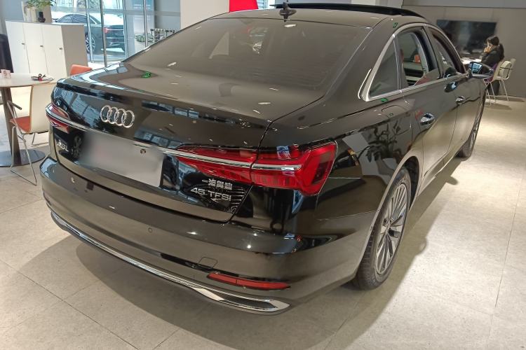 Used Audi A6L 2024 45 TFSI Prestige Elegant Edition
