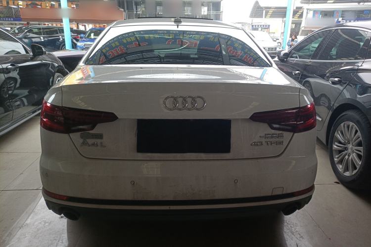 Used Audi A4L 2018 30th Anniversary Edition 40 TFSI Fashion Model