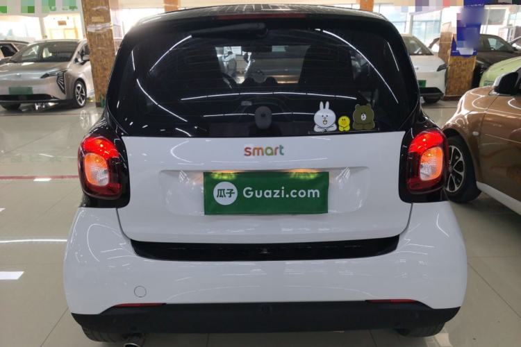 Used smart fortwo 2019 0.9T 66kW Hardtop Wind Power Edition China VI Rear