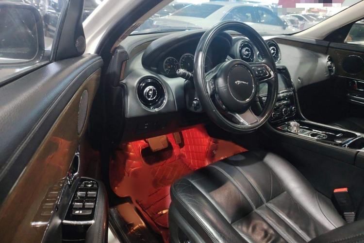 Used Jaguar XJ 2018 XJL 3.0 SC Two-Wheel-Drive Elegant Business Edition