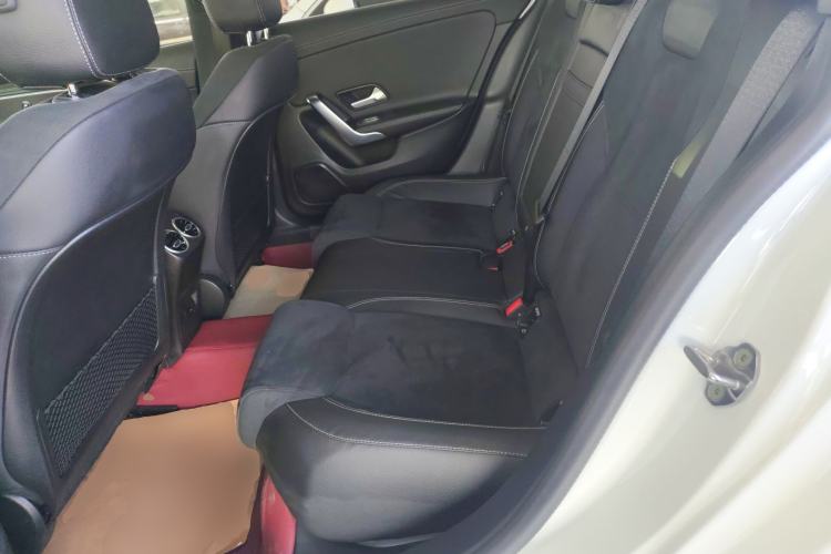 Used Mercedes-Benz A-Class 2022 Revised Version A 200 L Sport Sedan Fashionable Style
