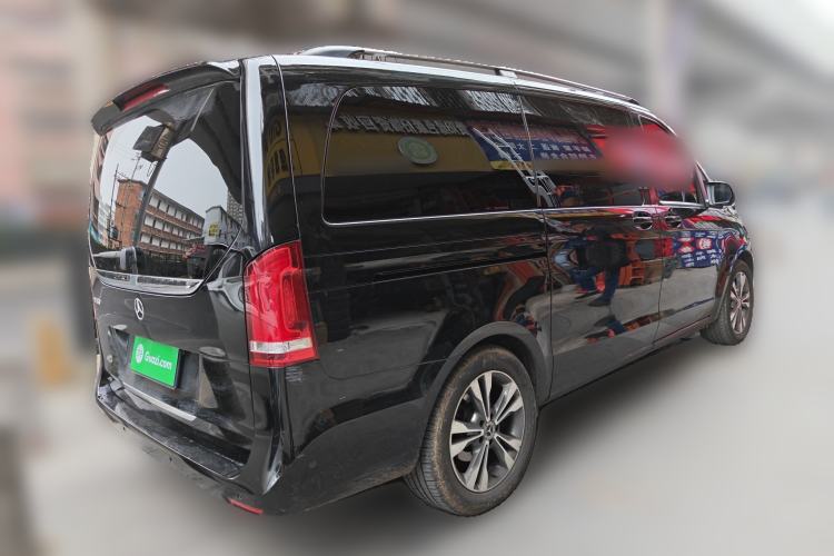 Used Mercedes-Benz V-Class 2018 V 260 Avantgarde Edition China VI
