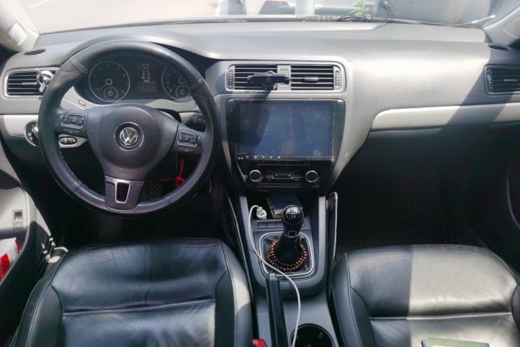 Used Volkswagen Sagitar 2012 1.4TSI Manual Luxury Model
