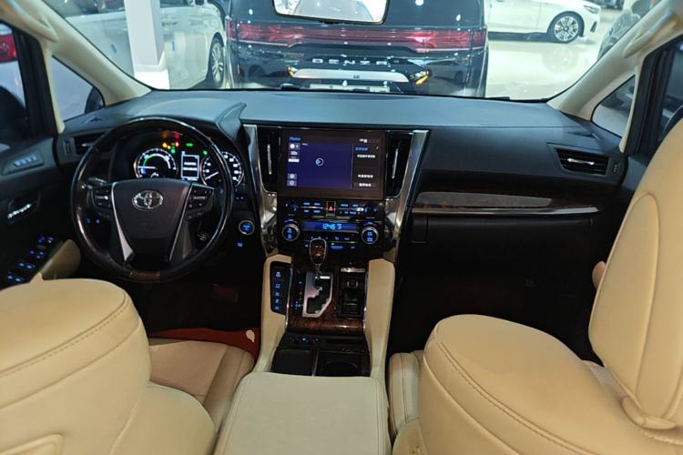 Used Toyota Alphard 2020 Dual-Engine 2.5L Luxury Edition
