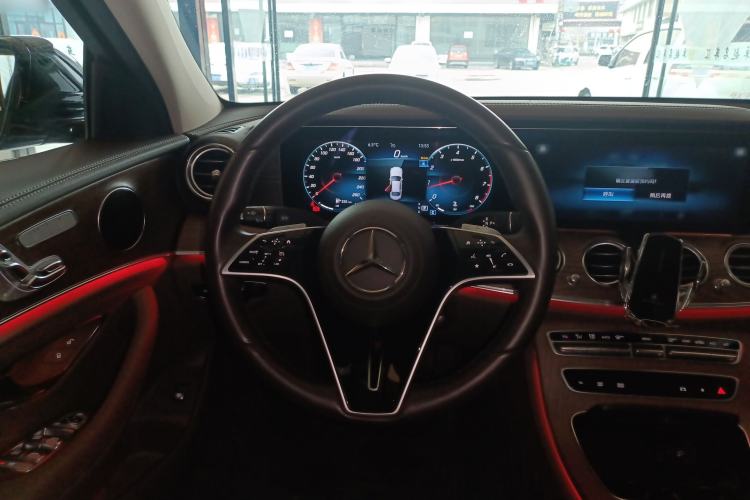 Used Mercedes-Benz E-Class 2023 Updated E 300 L Fashion Edition
