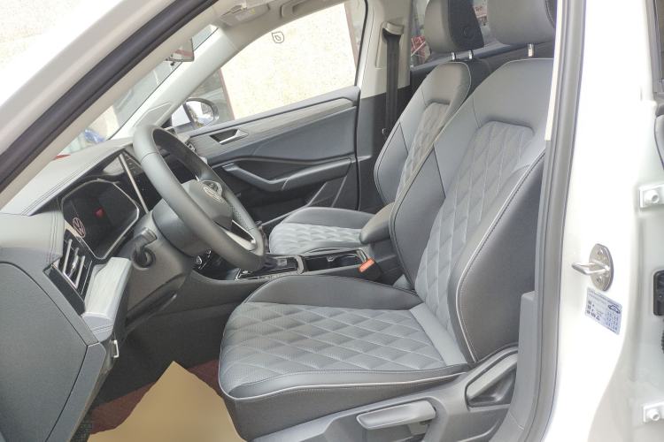 Used Volkswagen Sagitar 2023 300TSI DSG Excellence Edition Left Front Seat