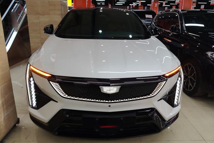 Used Cadillac OPTIQ 2024 Four-Wheel Drive Long-Range Version
