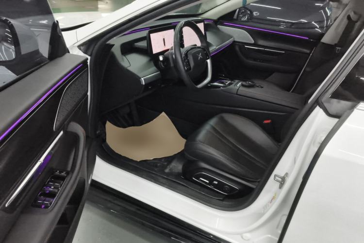 Used XPeng P7 2022 670N+ Driver Seat