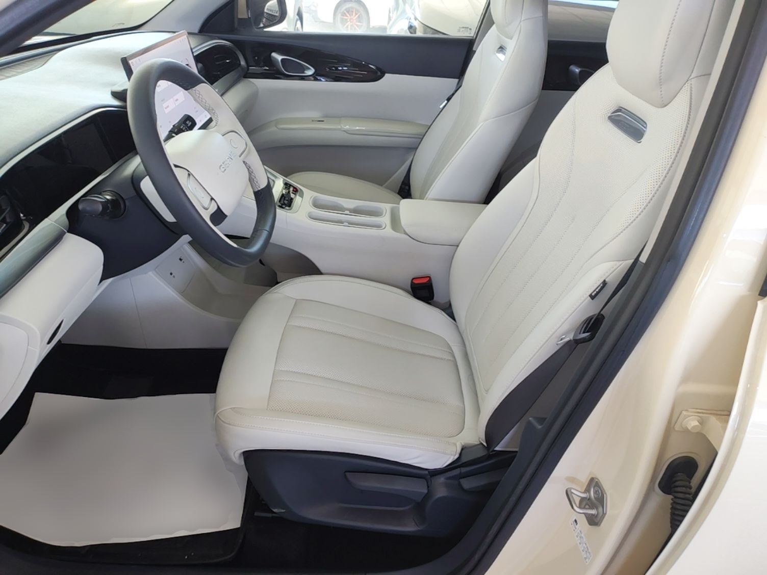 Geely Galaxy Geome 2025 310km Dream Edition — снимка 17