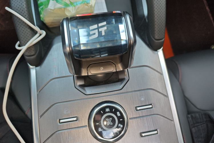 Used JETOUR Traveler 2023 2.0T Four-Wheel Drive Conqueror Gear Lever