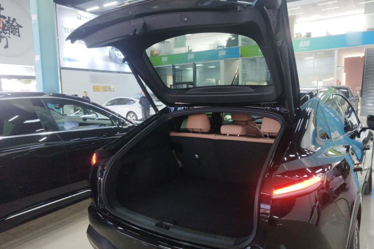 Used ONVO L60 2025 Model—60 kWh Rear-Wheel-Drive Version