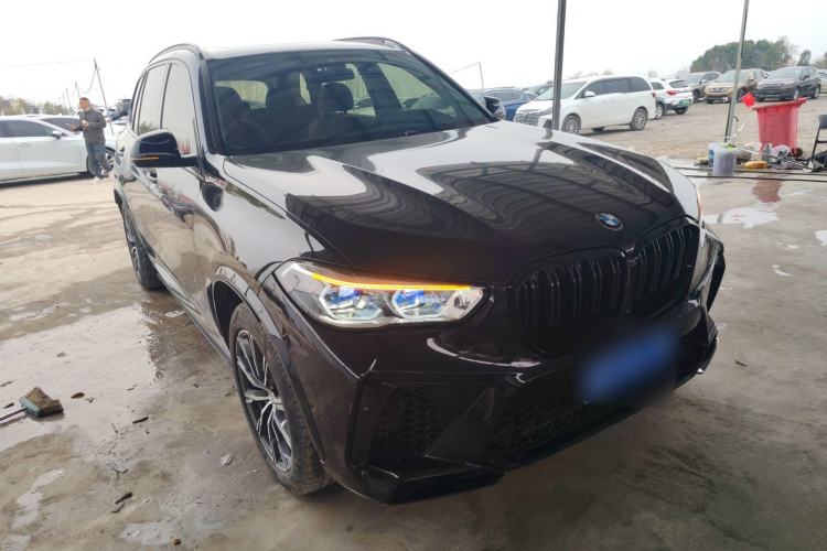 Used BMW X5 2022 Restyled xDrive 30Li Luxury Version M Sport Package
