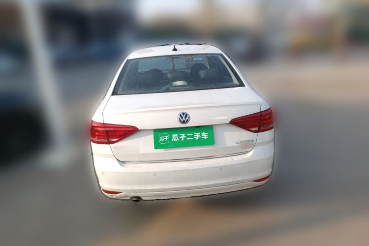 Used Volkswagen Lavida 2017 1.6L Automatic Comfort Edition
