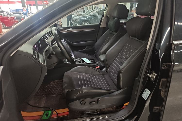 Used Volkswagen Magotan 2020 380TSI DSG Luxury Version
