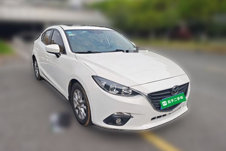 Used Mazda 3 Axela 2016 Sedan 1.5L Automatic Luxury Model Front Right 45 Deg