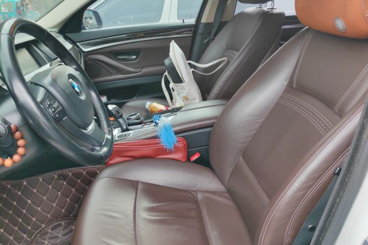 Used BMW 5 Series 2014 525Li Luxury Design Package Left Front Seat