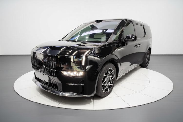 Used Zeekr 009 2024 Six-Seat Executive Version 4WD 108 kWh Front Left 45 Deg