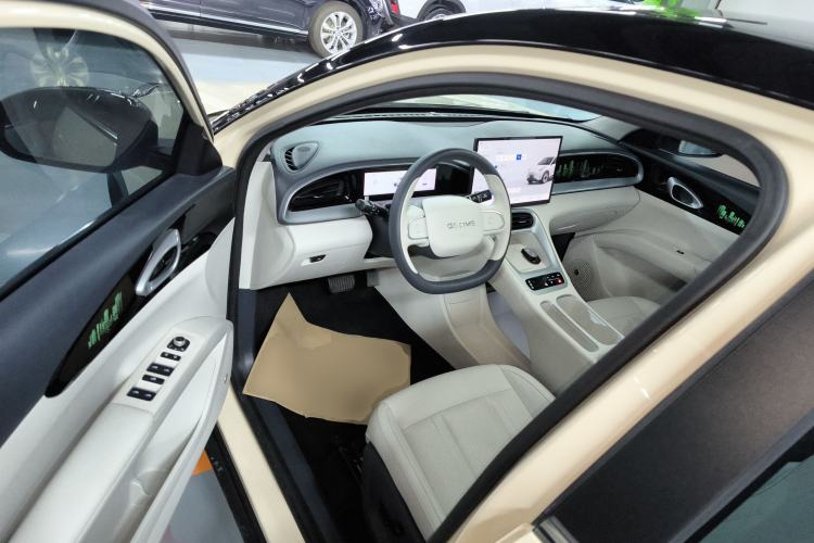 Used Geely Galaxy Geome 2025 UP 410km Exploration+ Edition