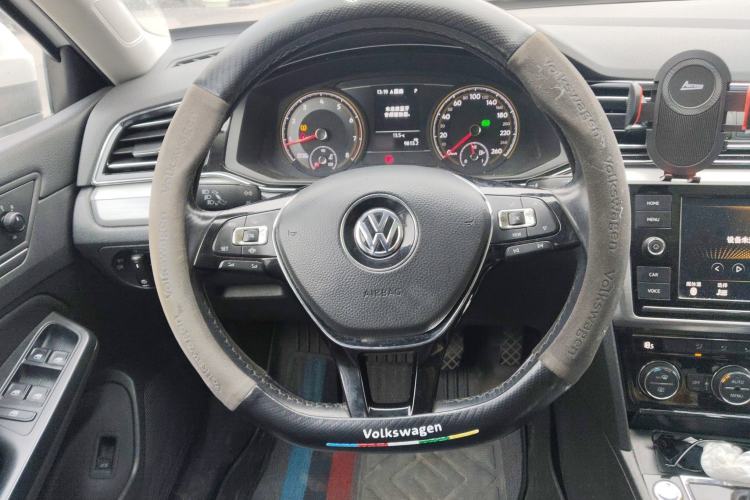 Used Volkswagen Lamando 2019 280TSI DSG Comfort Edition China V Standard
