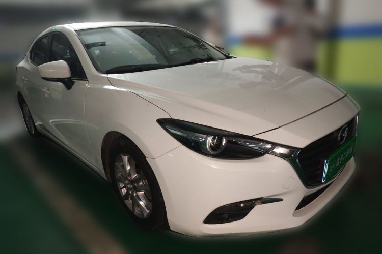 Used Mazda 3 Axela 2017 Sedan 1.5L Automatic Luxury Model Emission Standard China V
