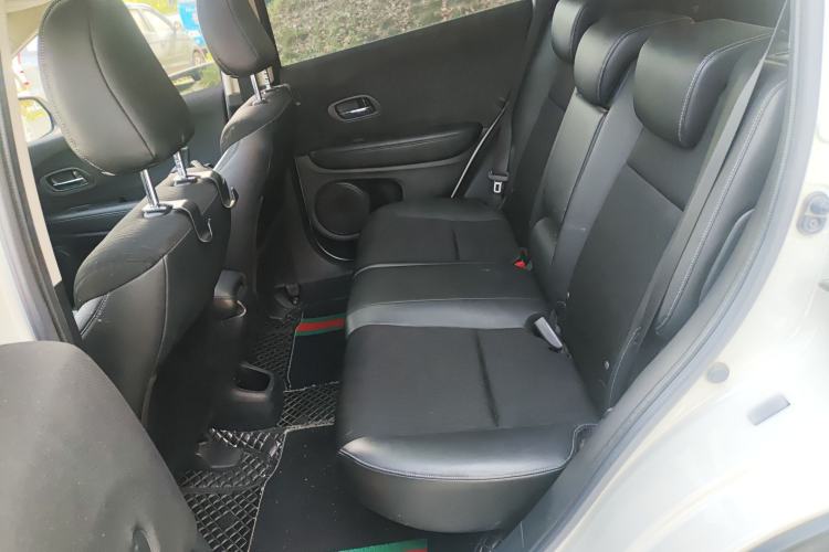 Used Honda Vezel 2020 1.5L CVT Pioneer Edition
