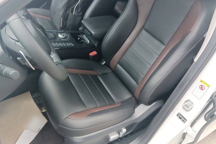 Used Wey VV5 2020 1.5T Two-Wheel Drive Smart Pioneer