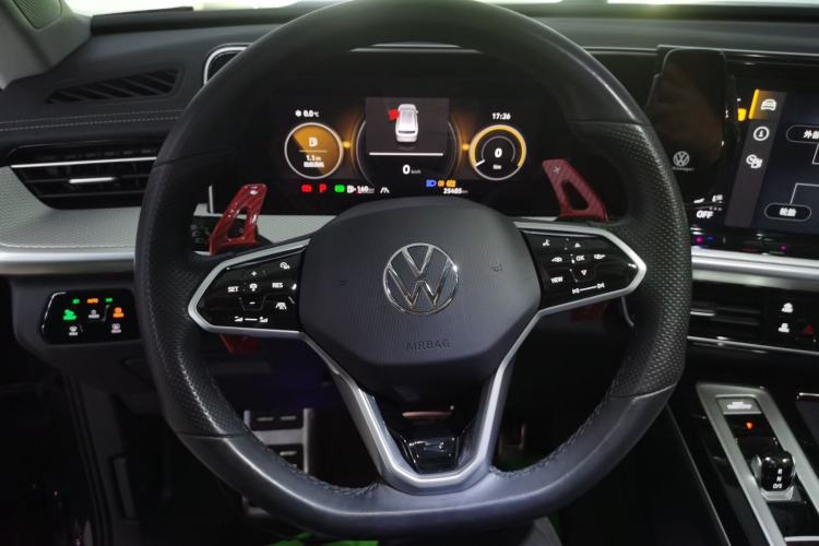 Used Volkswagen Tavendor 2023 380TSI Four-Wheel Drive R-Line Cruise Edition
