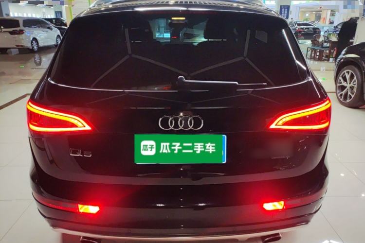 Used Audi Q5 2017 Plus 40 TFSI Technology Model