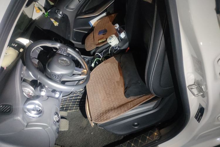 Used Mercedes-Benz GLA 2017 GLA 220 4MATIC Fashion Model Left Front Seat