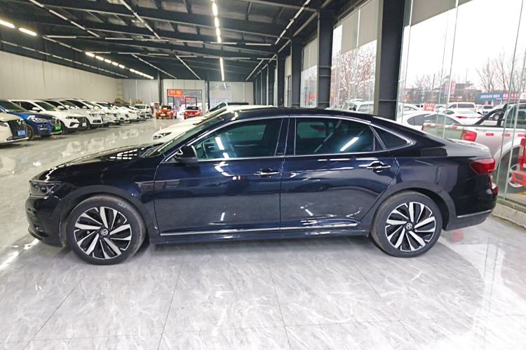 Used Volkswagen Passat 2022 330TSI Luxury Edition

