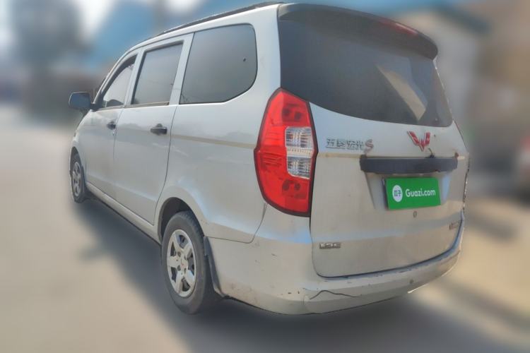 Used Wuling Hongguang 2015 1.2L S Base Model China V Standard
