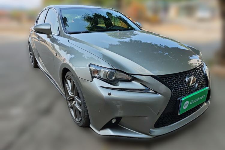 Used Lexus IS 2015 200t F SPORT
