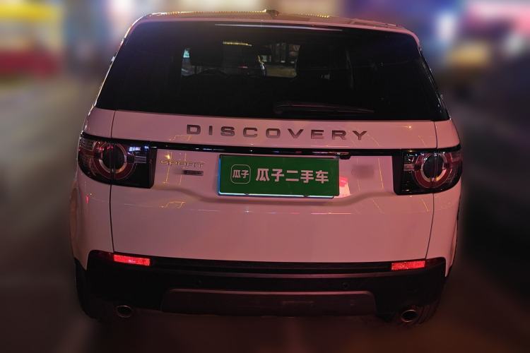 Used Land Rover Discovery Sport 2019 240 PS SE Version China VI Standard Rear